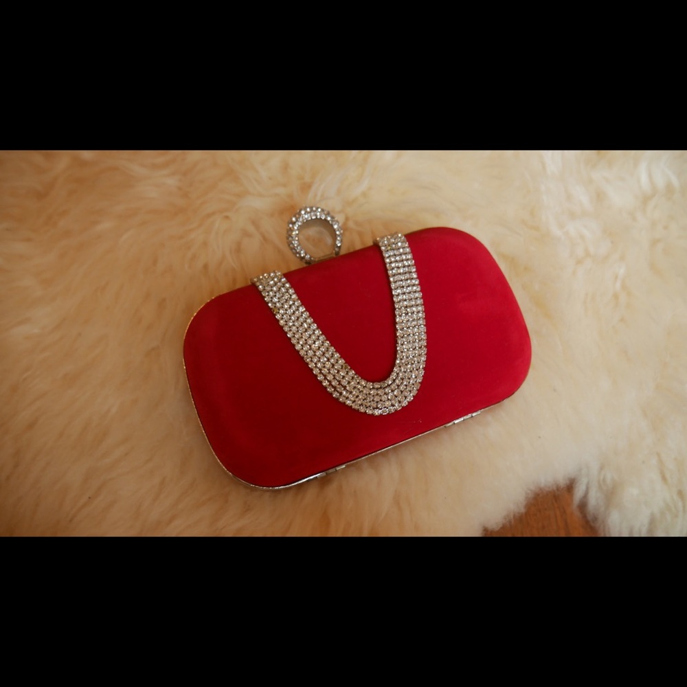 Party clutch